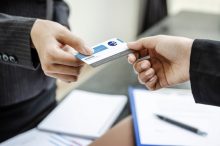 How to create an effective Business Card